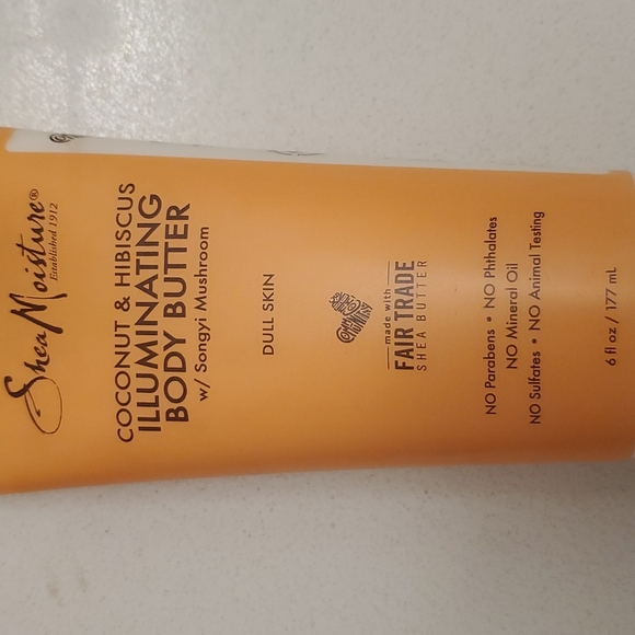 Shea moisture coconut hibiscus body lotion NWT - Picture 2 of 5